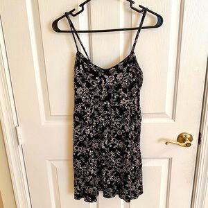 Love Culture Black Floral Pattern Dress Size S